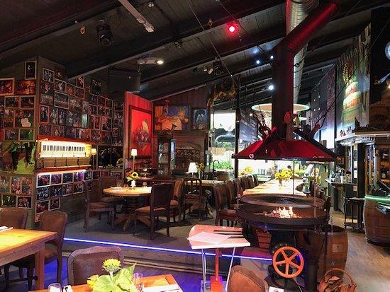 Restauracja Pomarańczowy Fortepian